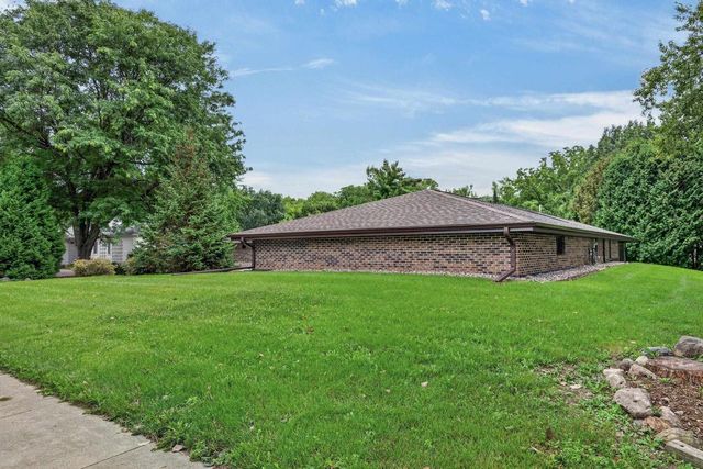 5009 Cottage Grove Road, Madison, WI 53716