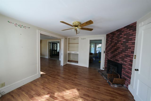 9 Burt Street, Rockingham, VT 05101