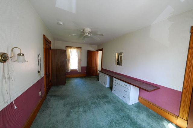 9 Burt Street, Rockingham, VT 05101