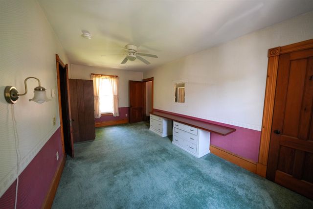 9 Burt Street, Rockingham, VT 05101