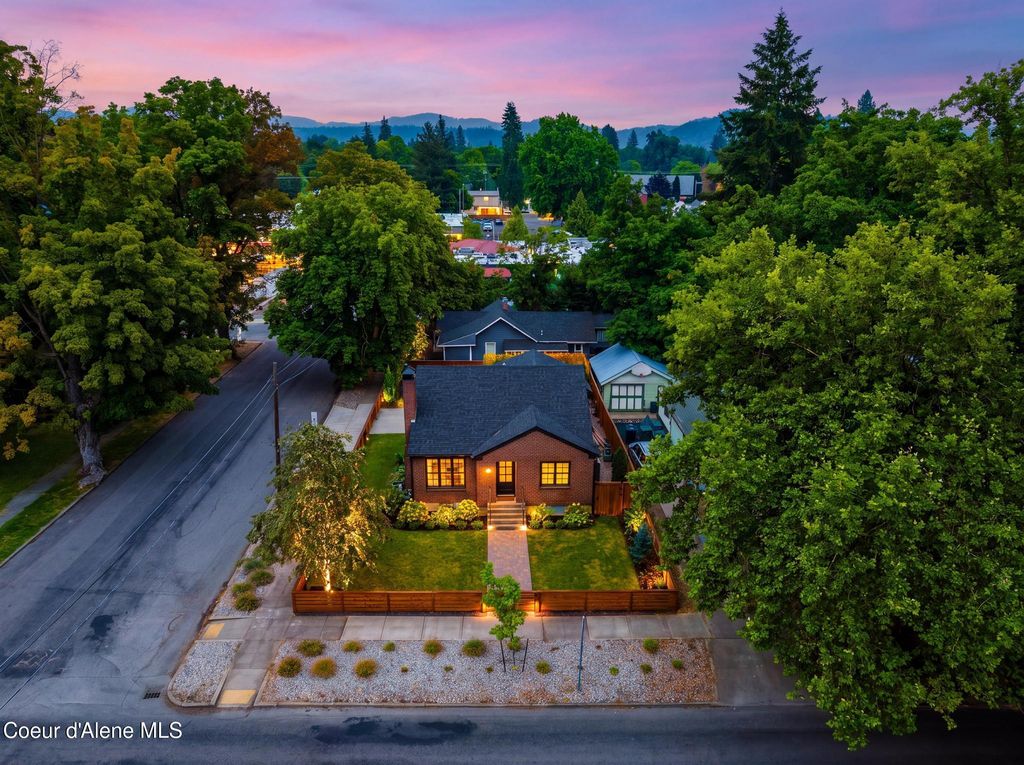 740 N 3rd ST, Coeur d'Alene, ID 83814 photo 2
