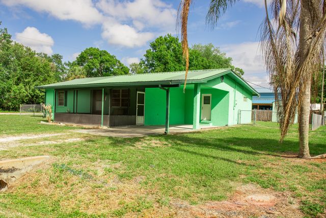 1120 SW 8th Court, Okeechobee, FL 34974