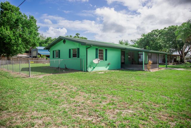 1120 SW 8th Court, Okeechobee, FL 34974