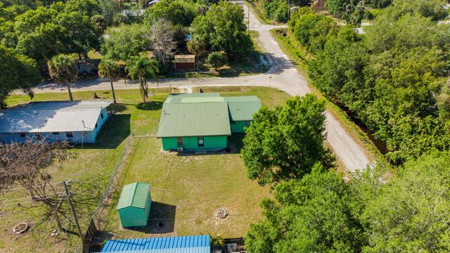 1120 SW 8th Court, Okeechobee, FL 34974