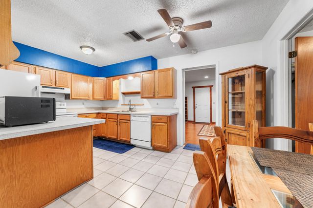 1120 SW 8th Court, Okeechobee, FL 34974