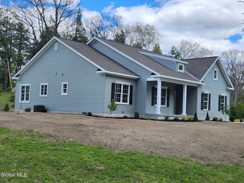 258 Springer Road 5, Sand Lake, NY 12196