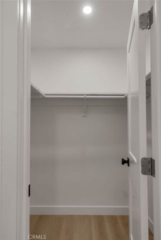 735 S Arizona, Los Angeles, CA 90022