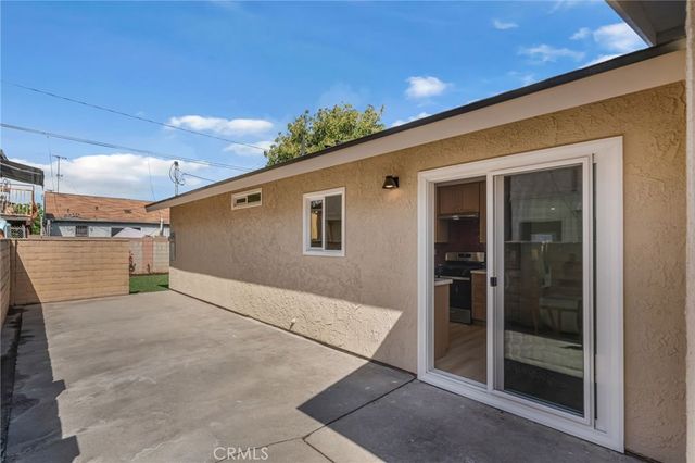 735 S Arizona, Los Angeles, CA 90022