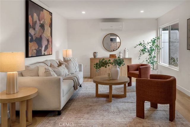 735 S Arizona, Los Angeles, CA 90022