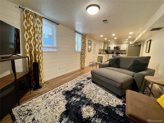 5700 W 28th Avenue 16, Wheat Ridge, CO 80214