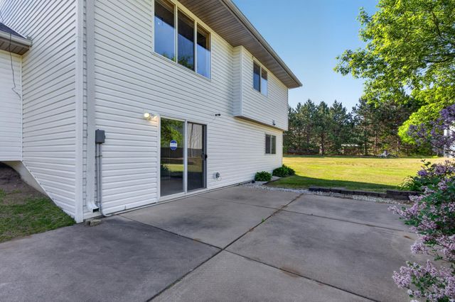 28064 Crane Street, Isanti, MN 55040