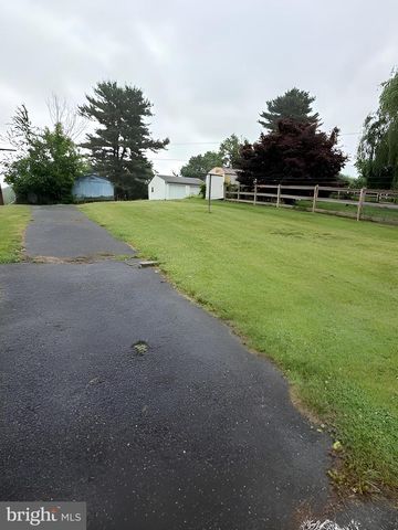 805 E B ST, Brunswick, MD 21716