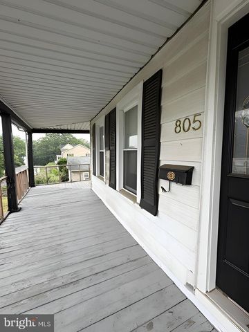 805 E B ST, Brunswick, MD 21716