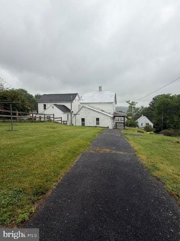 Image 26 of property listing at 805 E B ST, Brunswick, MD 21716