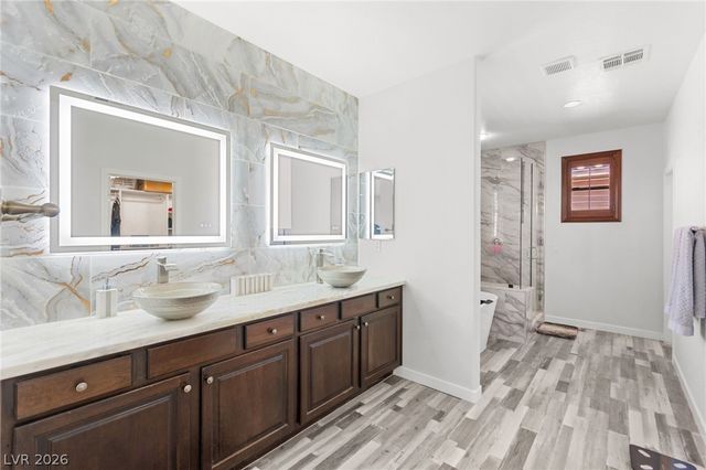 7584 Engleberg Avenue, Las Vegas, NV 89178