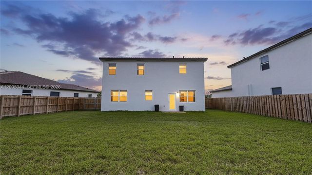 2333 SE 28th Court, Homestead, FL 33035