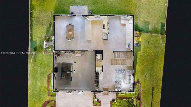 2333 SE 28th Court, Homestead, FL 33035