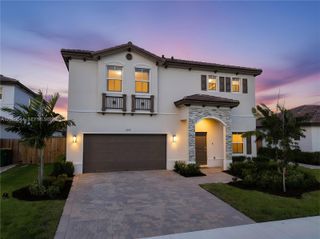 2333 SE 28th Court, Homestead, FL 33035