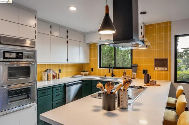 4830 4830 Fair Ave., Oakland, CA 94619