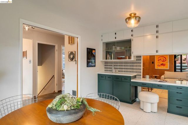 4830 4830 Fair Ave., Oakland, CA 94619