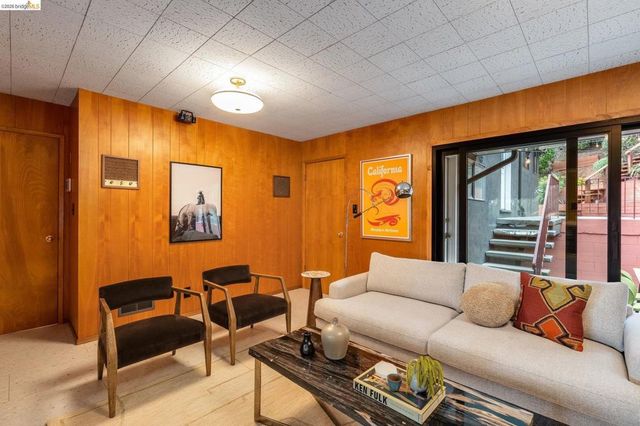 4830 4830 Fair Ave., Oakland, CA 94619