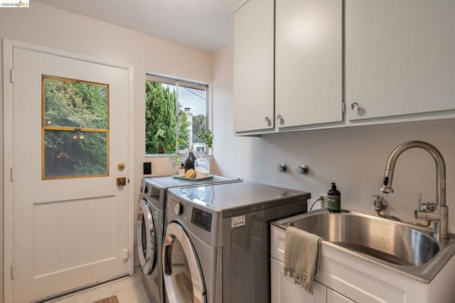 4830 4830 Fair Ave., Oakland, CA 94619