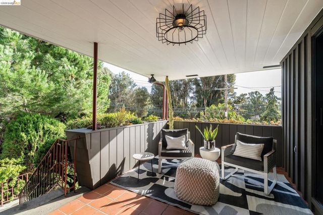 4830 4830 Fair Ave., Oakland, CA 94619