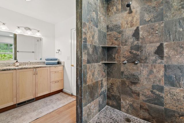 411 Midway Ranch Road, Boulder Creek, CA 95006