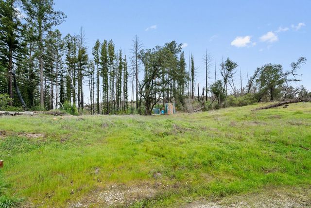 411 Midway Ranch Road, Boulder Creek, CA 95006
