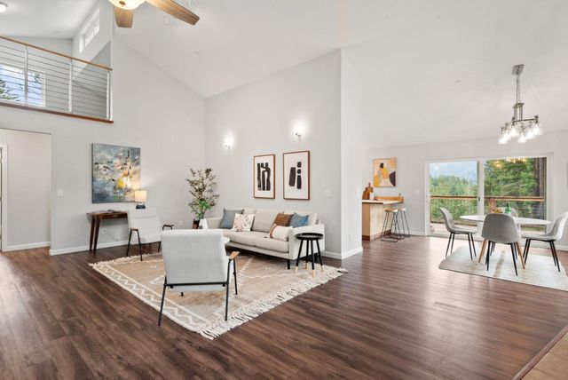 411 Midway Ranch Road, Boulder Creek, CA 95006
