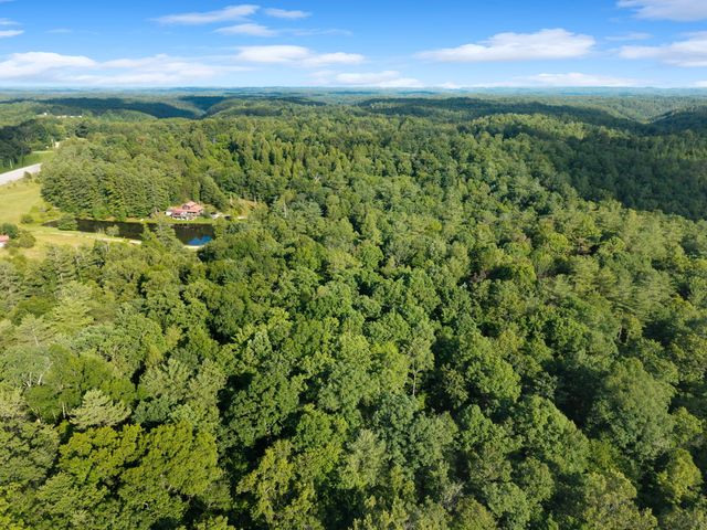 23 Joyful Springs, Zoe, KY 41397