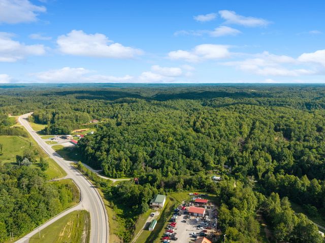 23 Joyful Springs, Zoe, KY 41397