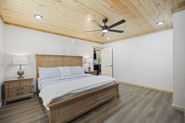 23 Joyful Springs, Zoe, KY 41397