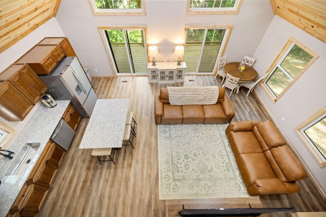 23 Joyful Springs, Zoe, KY 41397