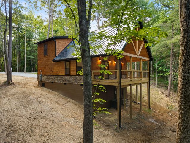 23 Joyful Springs, Zoe, KY 41397