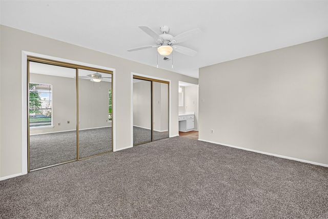 813 Lakeview Drive, Sugar Land, TX 77498