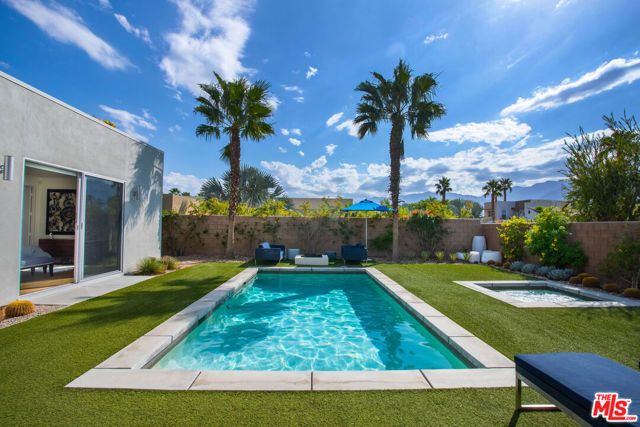 4304 Vantage Lane, Palm Springs, CA 92262