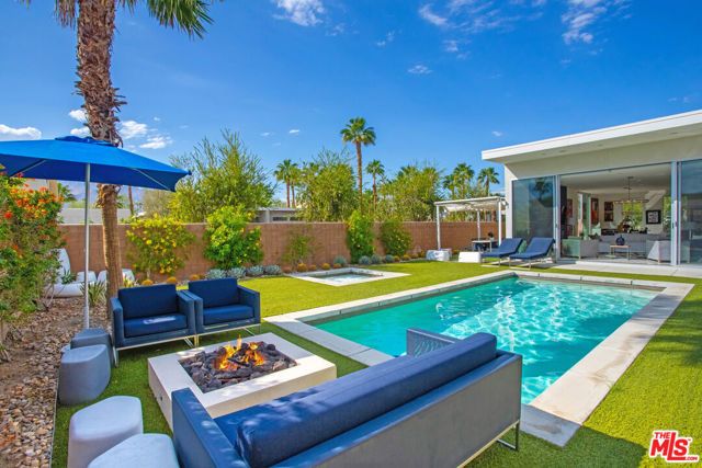 4304 Vantage Lane, Palm Springs, CA 92262