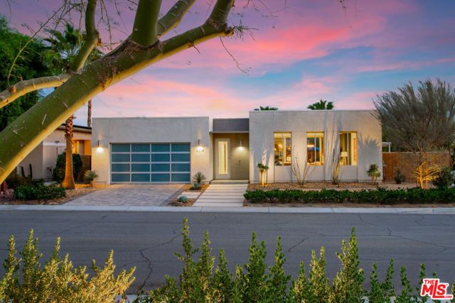 4304 Vantage Lane, Palm Springs, CA 92262
