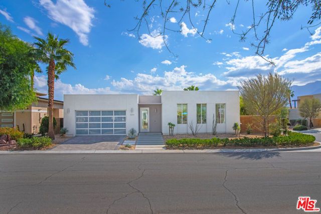 4304 Vantage Lane, Palm Springs, CA 92262
