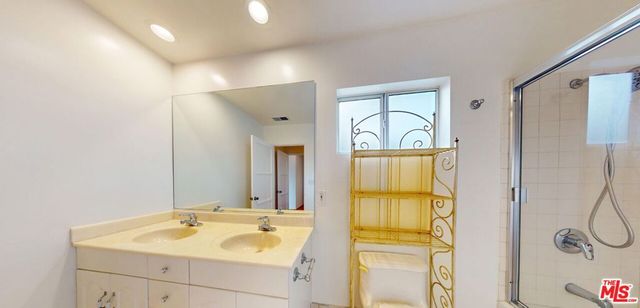 14013 Addison Street, Sherman Oaks, CA 91423