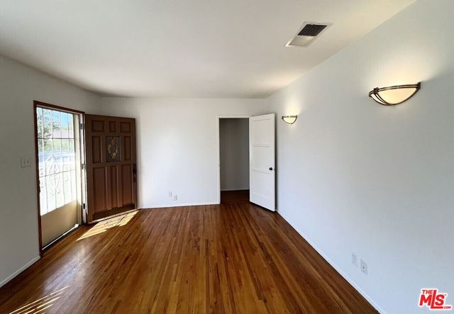 14013 Addison Street, Sherman Oaks, CA 91423