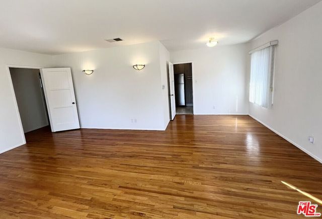 14013 Addison Street, Sherman Oaks, CA 91423
