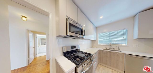 14013 Addison Street, Sherman Oaks, CA 91423