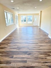 2268 Mount Hood Lane, Toms River, NJ 08753