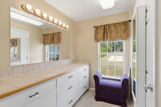 290 Dickson Road, Campobello, SC 29322