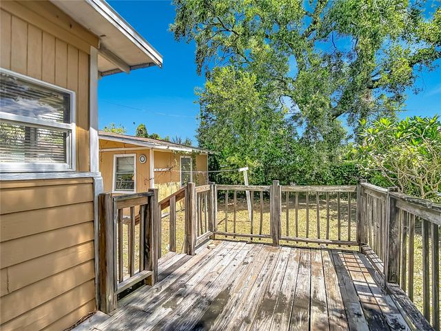 102 E JEAN STREET, Tampa, FL 33604