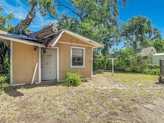 102 E JEAN STREET, Tampa, FL 33604