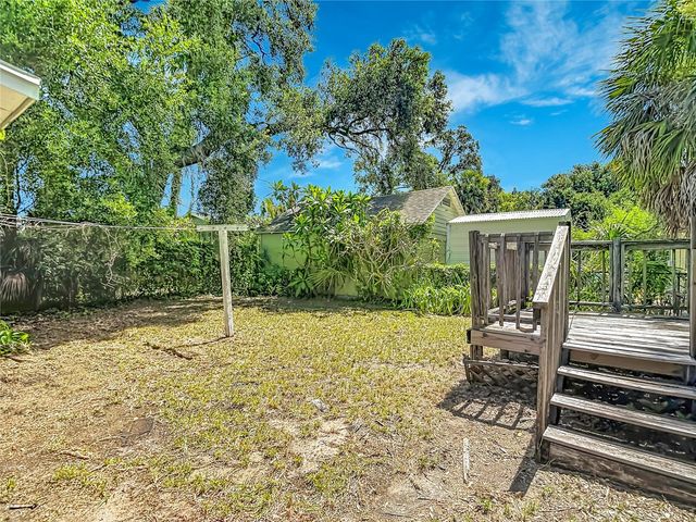 102 E JEAN STREET, Tampa, FL 33604