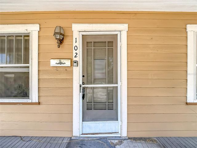102 E JEAN STREET, Tampa, FL 33604